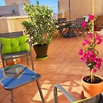 Апартаменти Atico Roof *